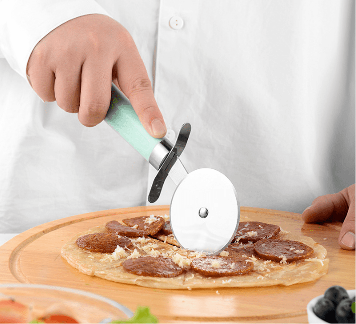 Modern and Simple Stainless Steel Kitchen Utensils